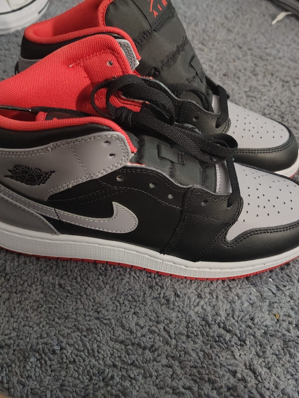 Nike Air Jordan 1 Mid - Black, Gray & Red Accent